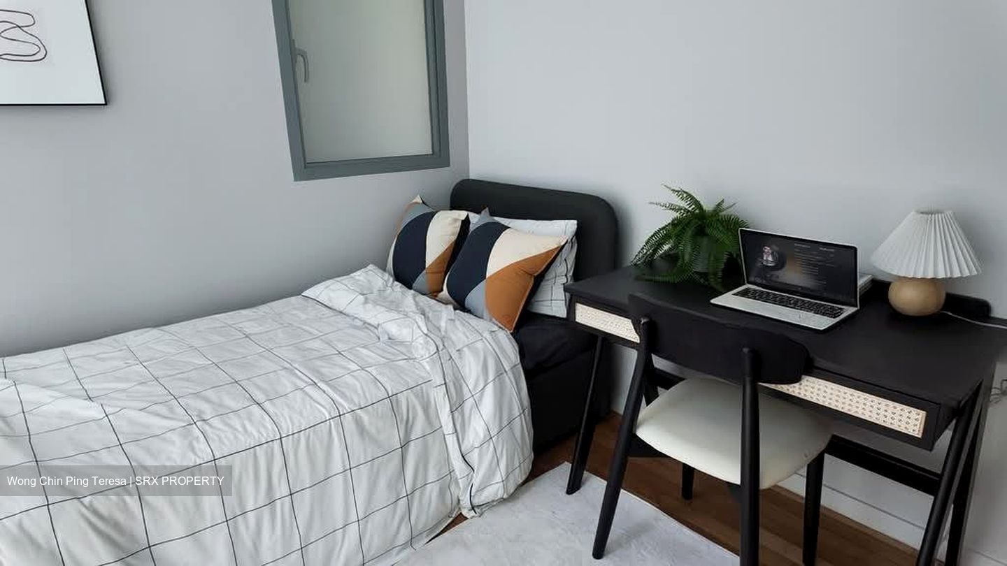 Miltonia Close (D27), Terrace #551257061